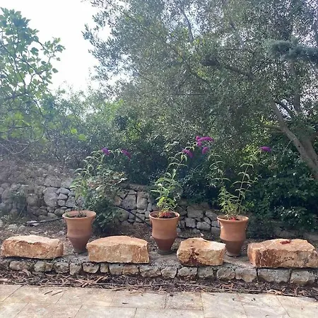 Trullo Rosa * Cisternino